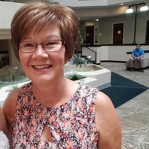 Meet your Posher, Arlene